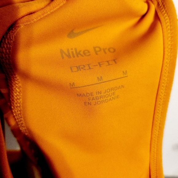 Nike PRO | Women's Orange Dri-Fit Quarter Zip Cropped Sports Bra (Size Medium) - Picture 2 of 11